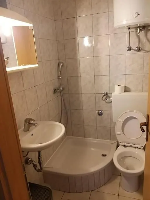 Nice Apartment On Quite Location Near City Center Split